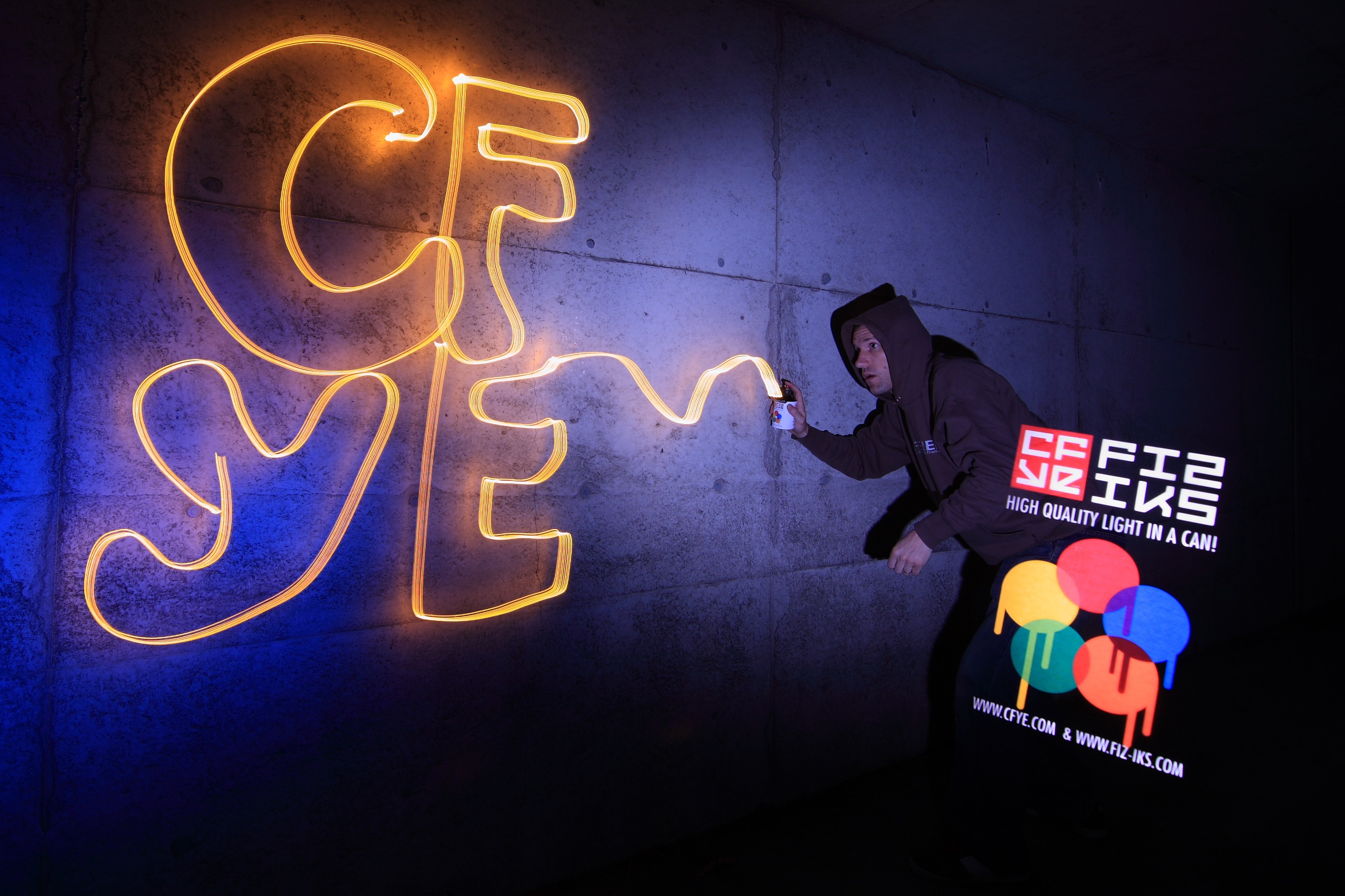 CFYE x Fiz-Iks – Light Painting Spray Can